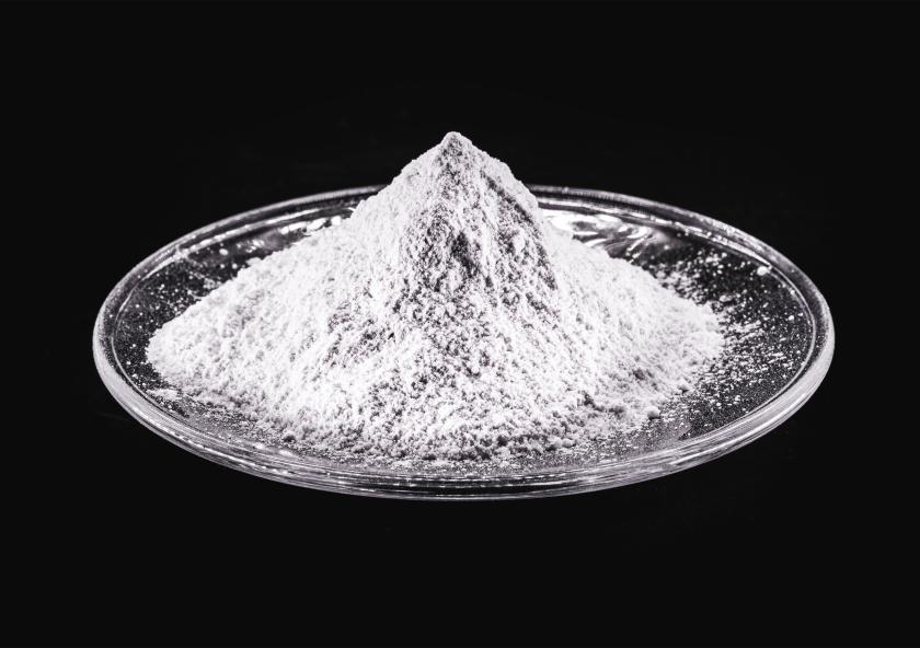 Phosphorus is an essential ingredient in thousands of products, including herbicides, lithium-ion batteries, and even soft drinks.
Image: Shutterstock
Phosphorus is an essential ingredient in thousands of products, including herbicides, lithium-ion batteries, and even soft drinks.
Image: Shutterstock
