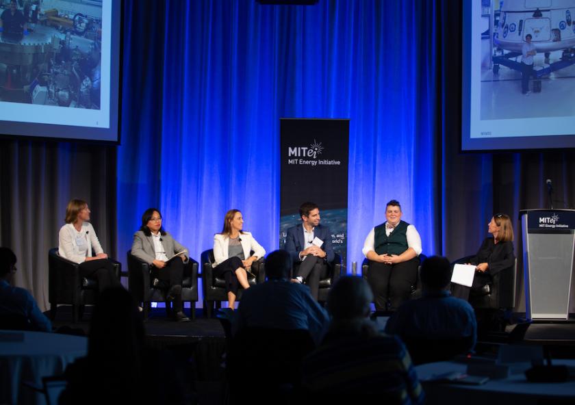 
              At the MIT Energy Initiative’s 2022 Annual Research Conference, panelists discuss the challenges of scaling new energy startups and taking their technologies from the lab to the market. 
              Photo: Kelley Travers
      