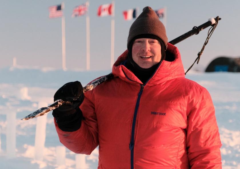 David Whelihan has traveled to the Arctic over the past few years to test prototype low-cost sensor nodes designed to monitor loss in Arctic sea ice extent and thickness. David Whelihan has traveled to the Arctic over the past few years to test prototype low-cost sensor nodes designed to monitor loss in Arctic sea ice extent and thickness.