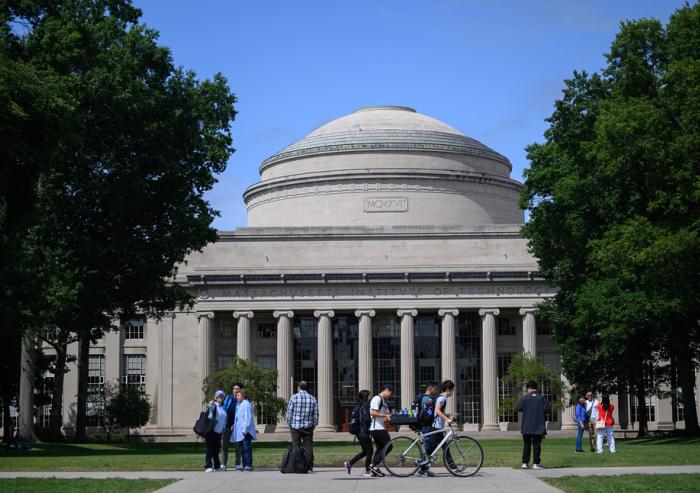 dome viewed from Killian Court