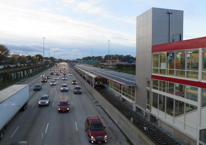 The impact of truck weight on pavement deterioration has long been apparent, but hard to specify.
Photo: David Wilson/CC BY 2.0
The impact of truck weight on pavement deterioration has long been apparent, but hard to specify.
Photo: David Wilson/CC BY 2.0