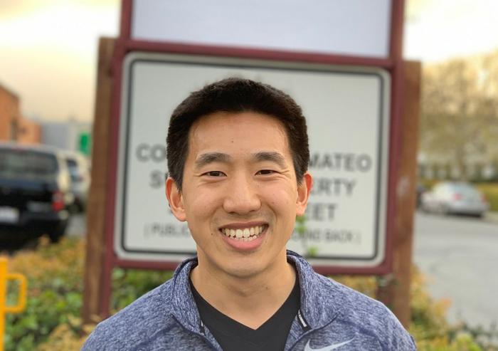 
              Joel Jean PhD ’17, co-founder of Swift Solar, stands in front of the company’s sign at its permanent location in San Carlos, California.
              Photo courtesy of Joel Jean.
      