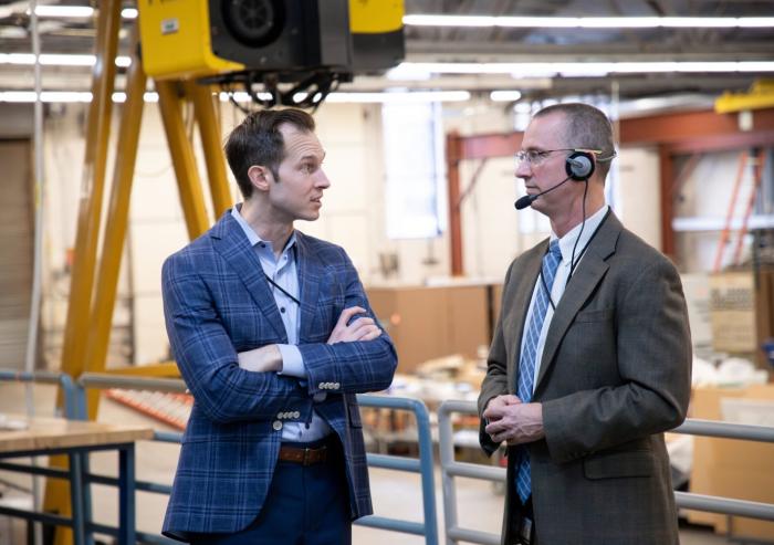 MIT Plasma Science and Fusion Center Interim Director Steve Wukitch (right) showcased research conducted by and technology developed at the center to Representative Jake Auchincloss (D-Mass).