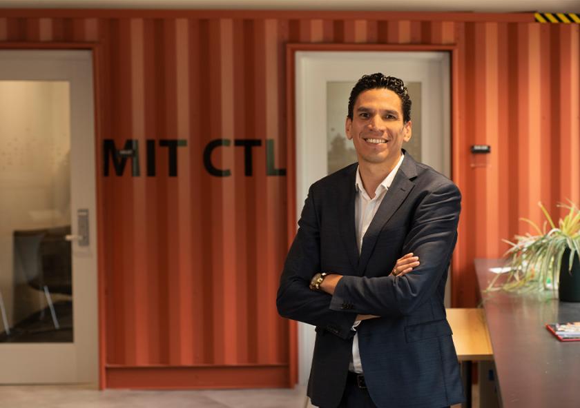 Josué C. Velázquez Martínez, the director of MIT’s Sustainable Supply Chain Lab, investigates how customer-facing supply chains can be made more environmentally and socially sustainable.
Photo: David Sella
Josué C. Velázquez Martínez, the director of MIT’s Sustainable Supply Chain Lab, investigates how customer-facing supply chains can be made more environmentally and socially sustainable.
Photo: David Sella