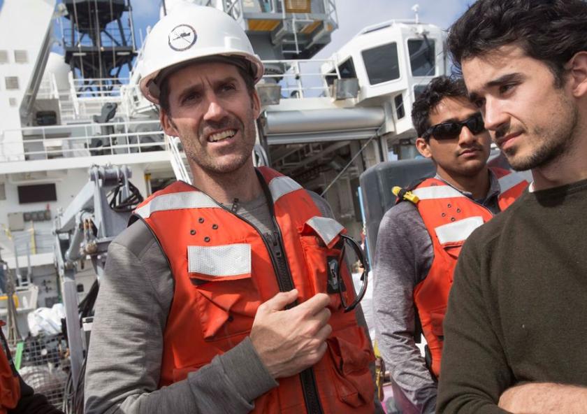 Professor Thomas Peacock (left) with graduate students Rohit Balasaheb Supekar (center) and Carlos Munoz Royo (right) aboard the RV Sally Ride.Image:  John Freidah