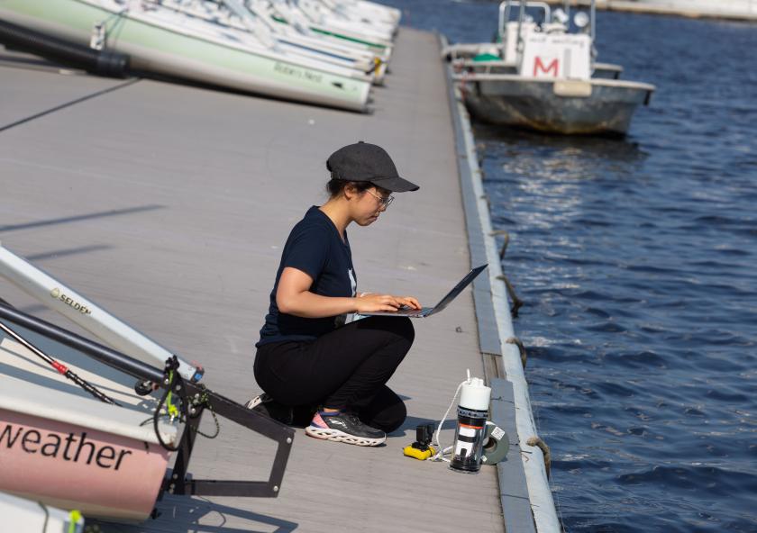 Charlene Xia, pictured at the MIT Sailing Pavilion, tests her microbiome monitoring system in the Charles River.
Photo: John Freidah, MIT Mechanical Engineering
Charlene Xia, pictured at the MIT Sailing Pavilion, tests her microbiome monitoring system in the Charles River.
Photo: John Freidah, MIT Mechanical Engineering