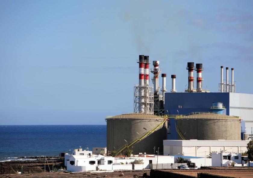Seaside desalination plants like this typically discharge large volumes of concentrated brine back into the sea. MIT researchers have shown that instead, much of this waste could be turned into useful chemicals. Seaside desalination plants like this typically discharge large volumes of concentrated brine back into the sea. MIT researchers have shown that instead, much of this waste could be turned into useful chemicals.