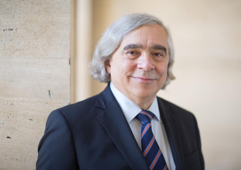 
              Ernest Moniz, professor emeritus post-tenure, special advisor to the MIT president, and founding director of the MIT Energy Initiative, answers three questions about what to expect from the Biden administration.
              Photo...