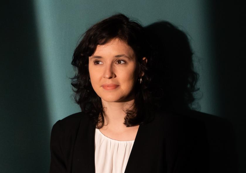 
              “It’s exciting to have the privilege of being here and seeing these discussions take place,” says Gabriela Sá Pessoa. “After all, I have a future to report on.”
          