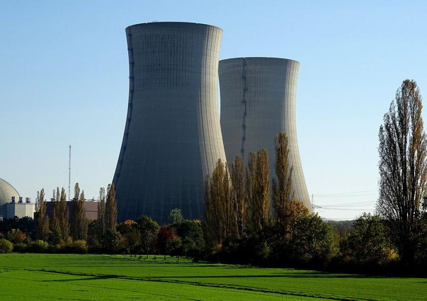“What this study shows is that rather than shut down nuclear plants, you can operate them in a way that makes room for renewables,” says MIT Energy Initiative researcher Jesse Jenkins. “It shows that flexible nuclear plants can play muc...