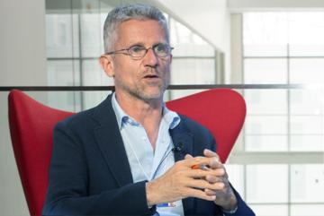 
              “The city is a universe,” says MIT professor of the practice Carlo Ratti. “It can be viewed through the lens of economics or sociology or architecture and design. But a lab focused on cities truly requires an omni-disciplinar...
