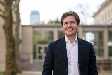 
              “Turbulence is complex and chaotic, but it is not completely lawless," says graduate student Lucio Milanese. "The overall dynamics must obey some constraints."
              Photo: Ian MacLellan
      