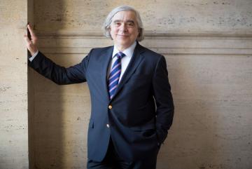 Nuclear physicist Ernest J. Moniz has returned to MIT following more than three and a half years of service as the 13th U.S. Secretary of Energy. During his time in Washington he led the implementation of President Obama’s commitment to an “al...