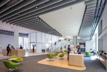 
              The entire first floor of Hayden Library is accessible 24/7 for current MIT students, faculty, and staff. 
              Photo: John Horner
      