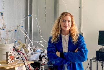 
              Laureen Meroueh PhD ’20 (pictured) and professors Douglas P. Hart and Thomas W. Eagar have shown how to use scrap aluminum plus water to generate the flow of hydrogen needed for a particular practical application. 
            ...