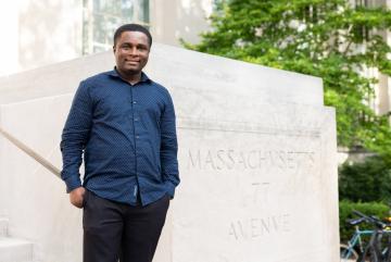Ernest Opoku’s goal is to advance computational methods to study how electrons behave — a fundamental research that underlies applications ranging from materials science to drug discovery.