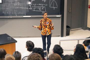
              Sossina Haile ’86, PhD ’92, a professor of materials science and engineering at Northwestern University, gives the fall 2023 Wulff Lecture at MIT. She discussed an innovative way of transporting hydrogen: in ammonia.
            ...